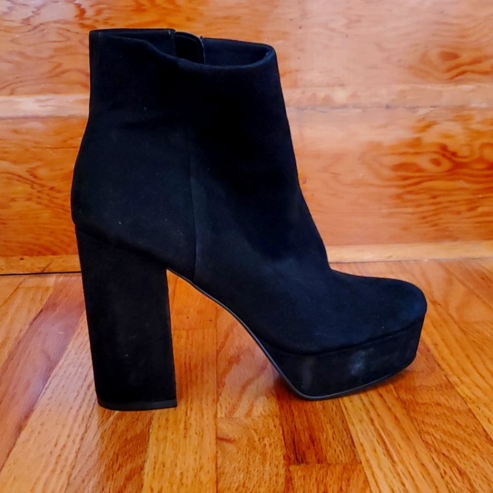 Steve Madden boots